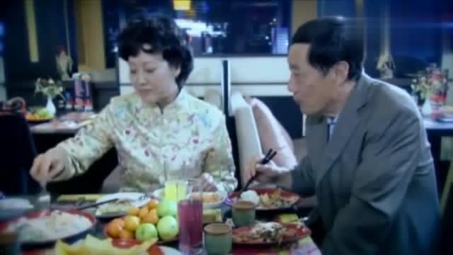 鹿泉丈母娘吃瓜视频播放,鹿泉丈母娘成焦点