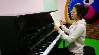 钢琴老师吃瓜视频播放全集,揭秘娱乐圈幕后真相