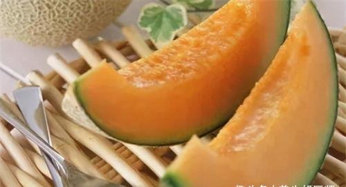 吃哈密瓜胖四斤吗视频,吃哈密瓜真的会胖四斤吗？
