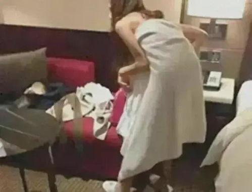 秋天吃瓜闹吐子视频,吃瓜闹吐子视频趣味回顾