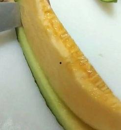 哈密瓜怎么切小孩吃视频,视频教程轻松学 第3张 哈密瓜怎么切小孩吃视频,视频教程轻松学 第3张