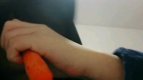 吃瓜网站的视频真实么,真实还是虚构？  第2张